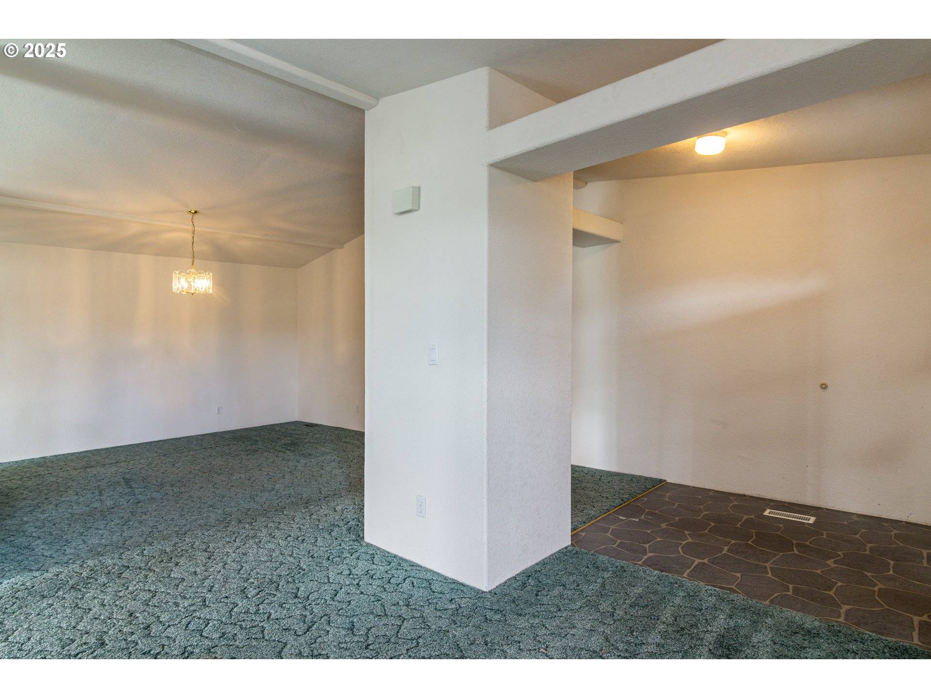 Hermiston, OR 97838,30683 Spring CT