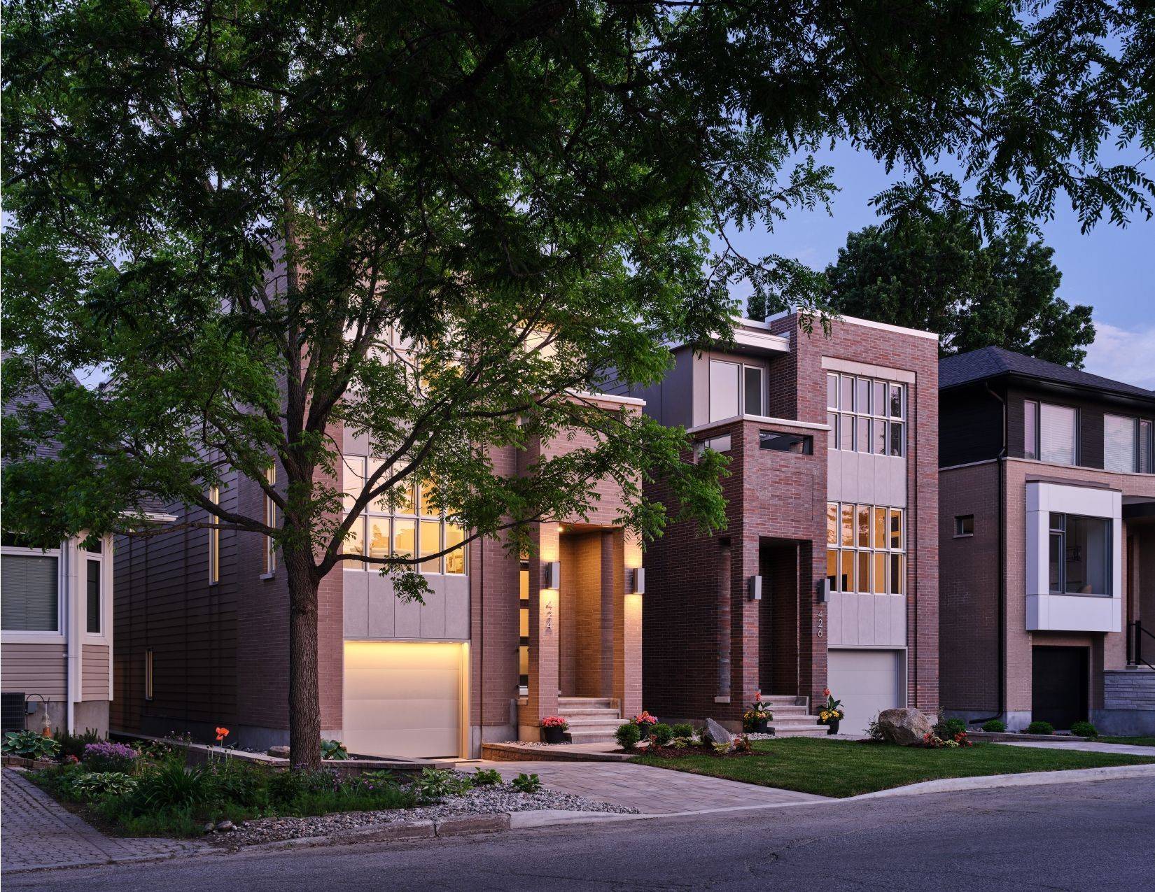 Carlingwood - Westboro And Area, ON K2A 0S3,424 Avondale AVE