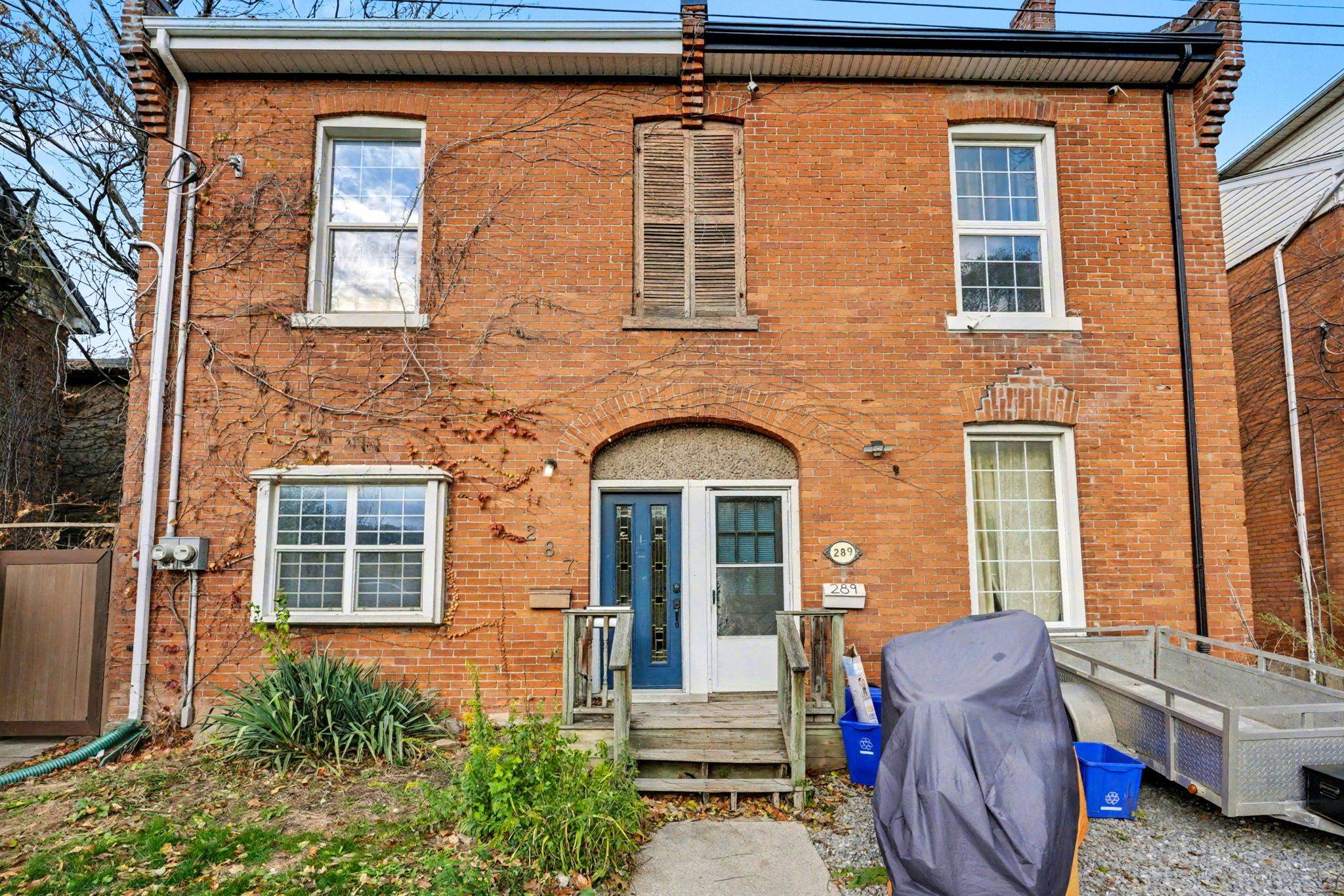 Hamilton, ON L8N 1N5,287 Hunter ST E