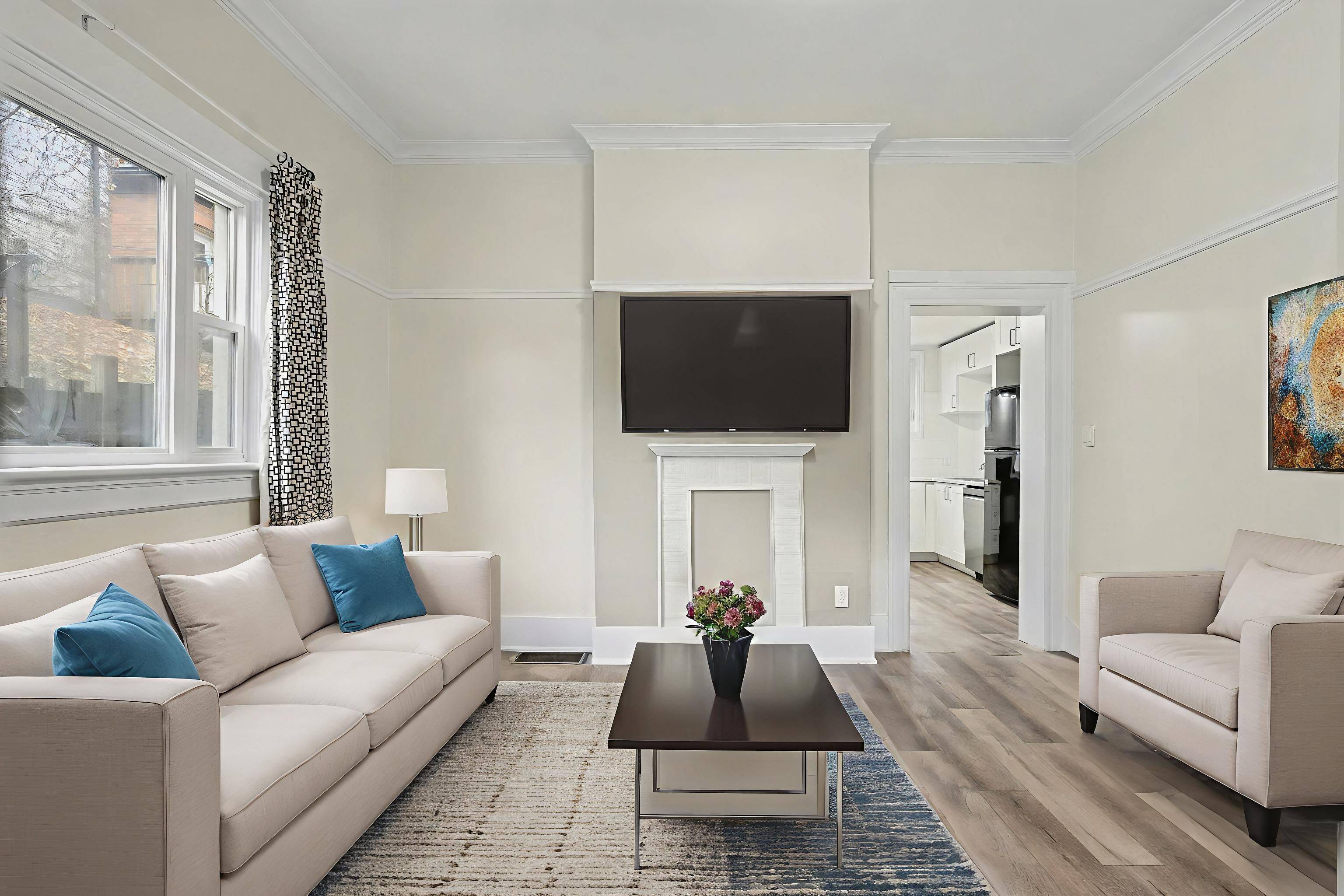 Hamilton, ON L8N 1N5,287 Hunter ST E