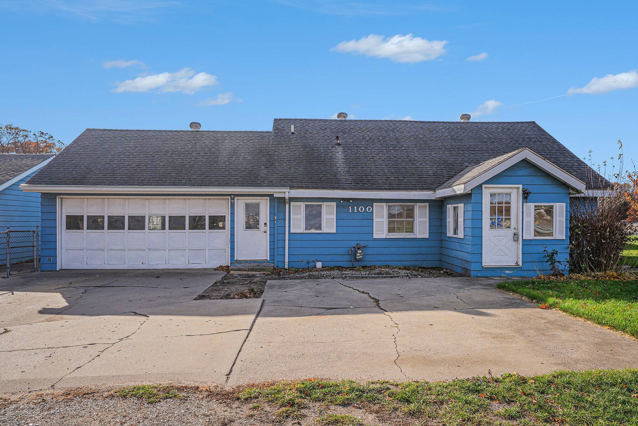 Muskegon, MI 49442,1100 Harvey ST