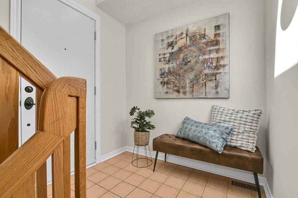 Westboro - Hampton Park, ON K1Z 6C9,525 Hilson AVE #16