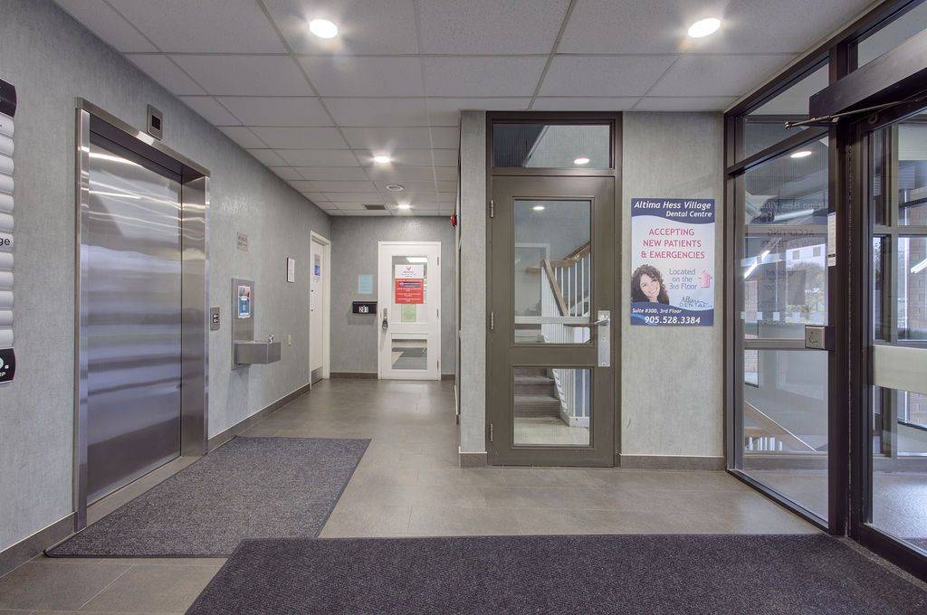 Hamilton, ON L8R 3L2,340 York BLVD #201