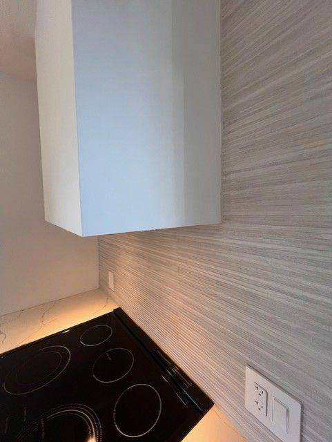 Hamilton, ON L8T 3K6,286 East 45th ST #1