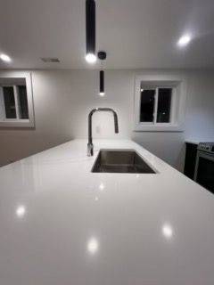 Hamilton, ON L8T 3K6,286 East 45th ST #2