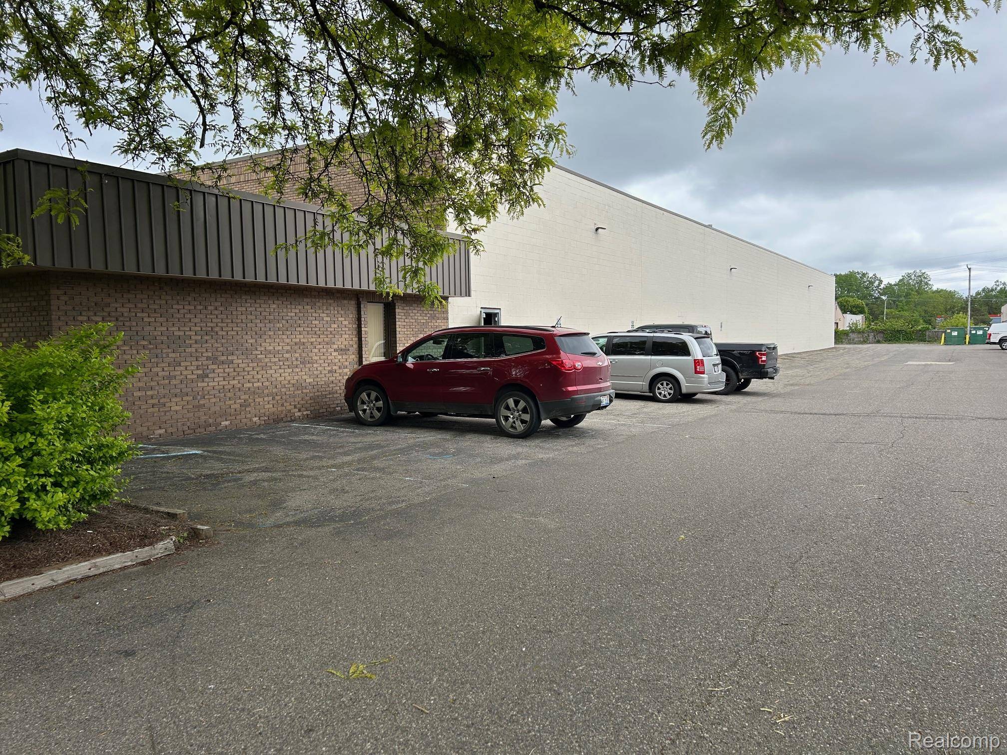 Westland, MI 48185,6100 N Hix RD