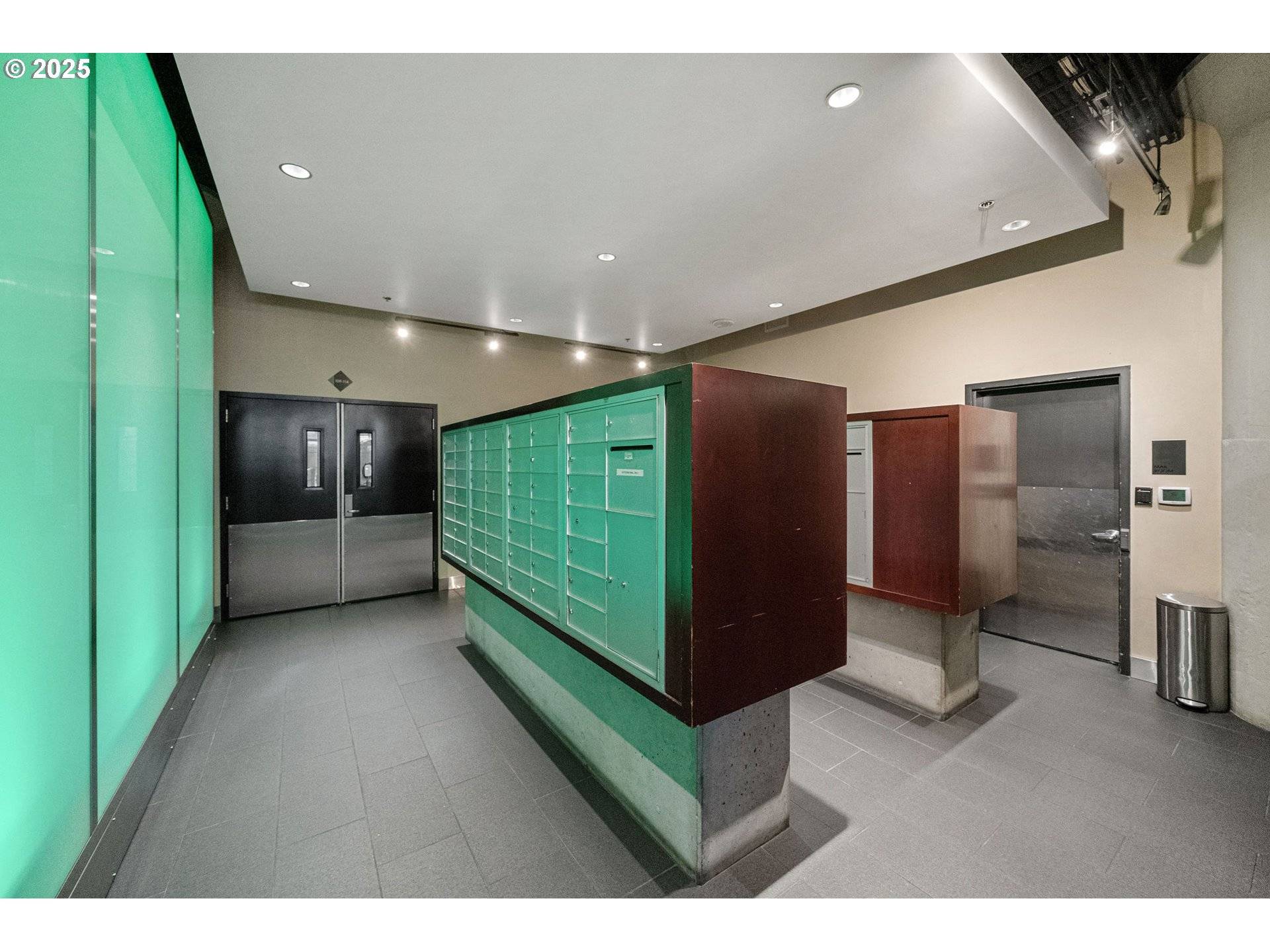 Portland, OR 97209,1400 NW IRVING ST #616