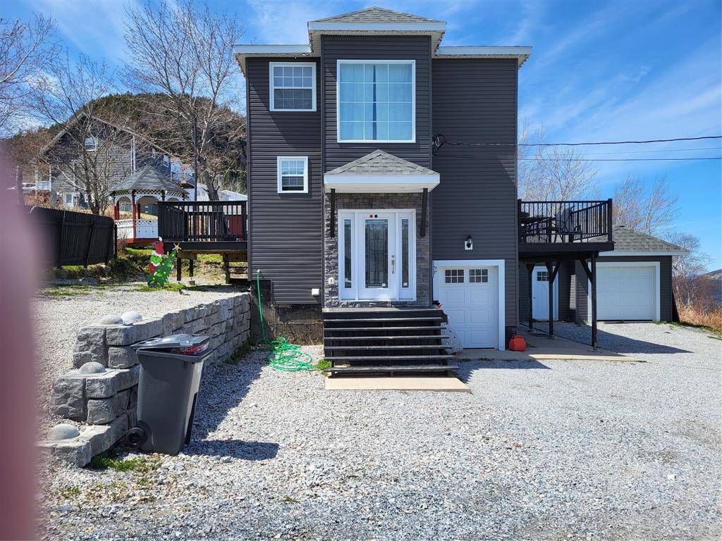 Corner Brook, NL A2H 1V7,5 Porters Lane