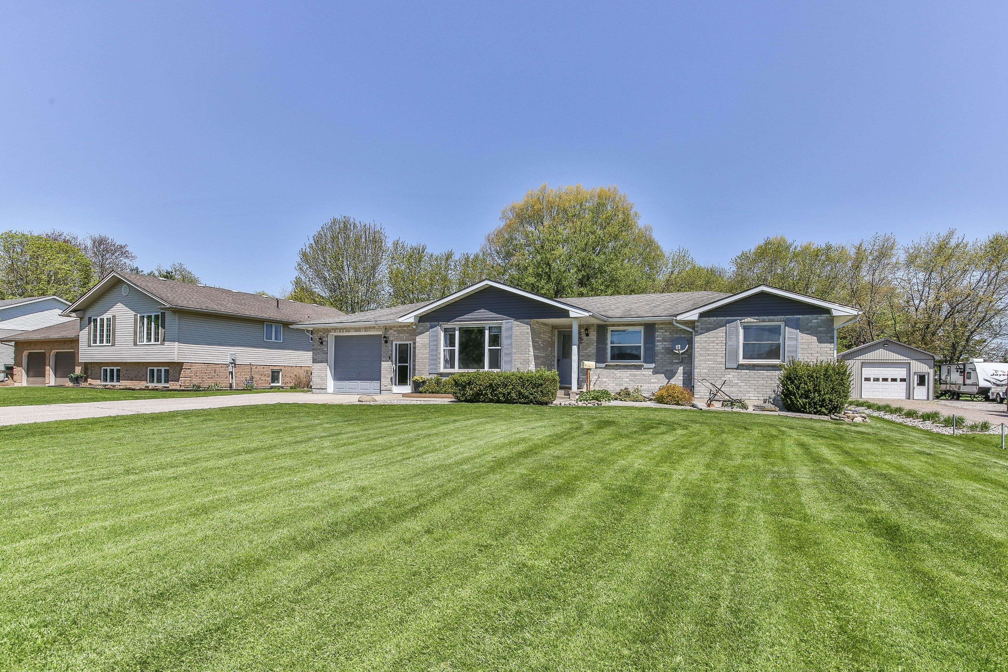 Malahide, ON N5H 2R1,50000 Dingle ST