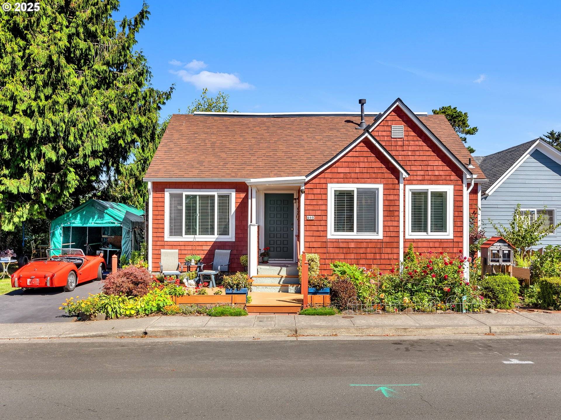 Seaside, OR 97138,460 12TH AVE