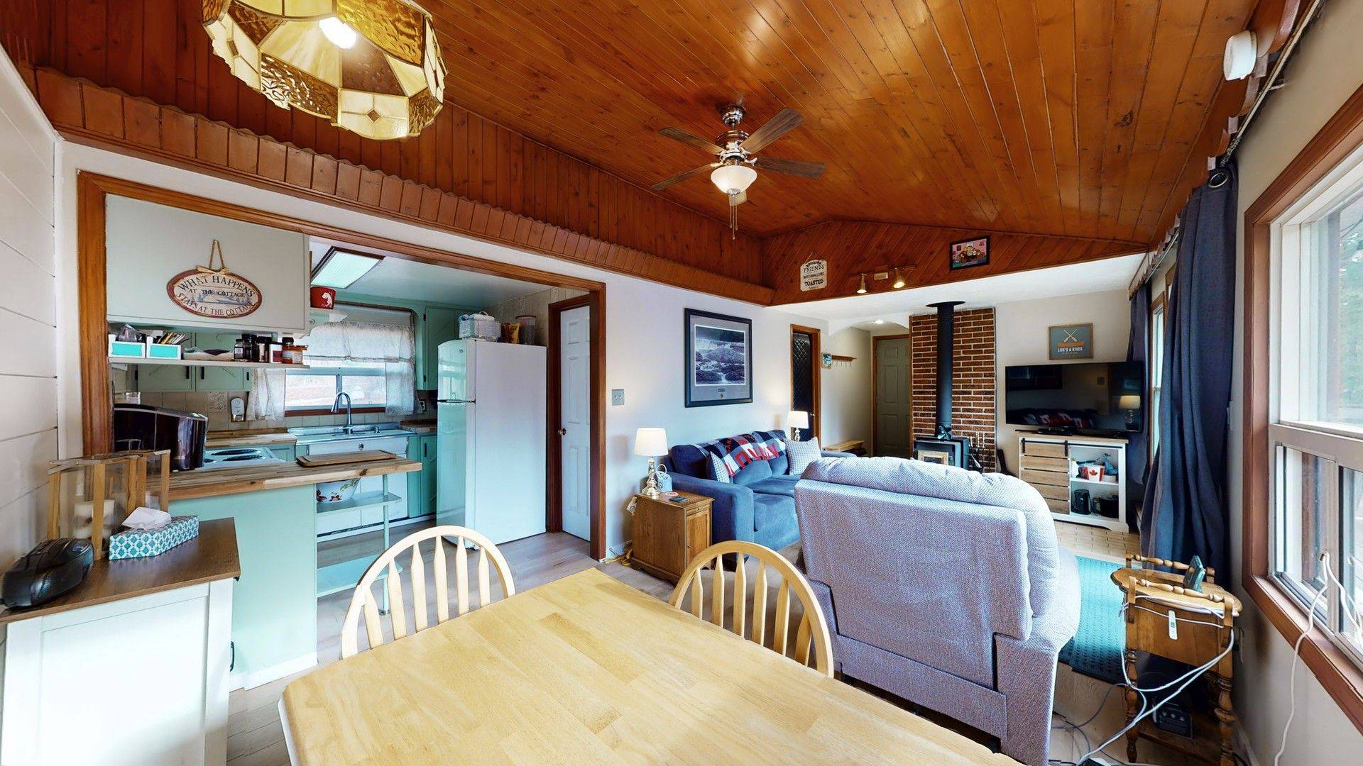 Trent Lakes, ON K0M 1A0,286 Edwina DR