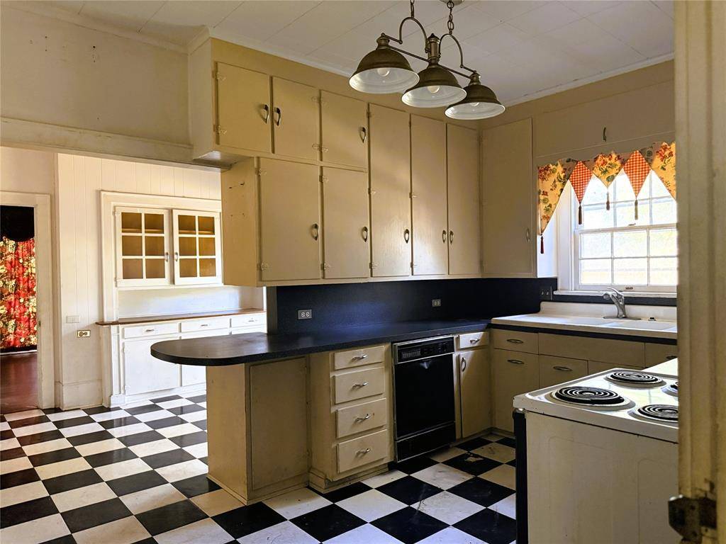 Haynesville, LA 71038,928 Mcdonald Street