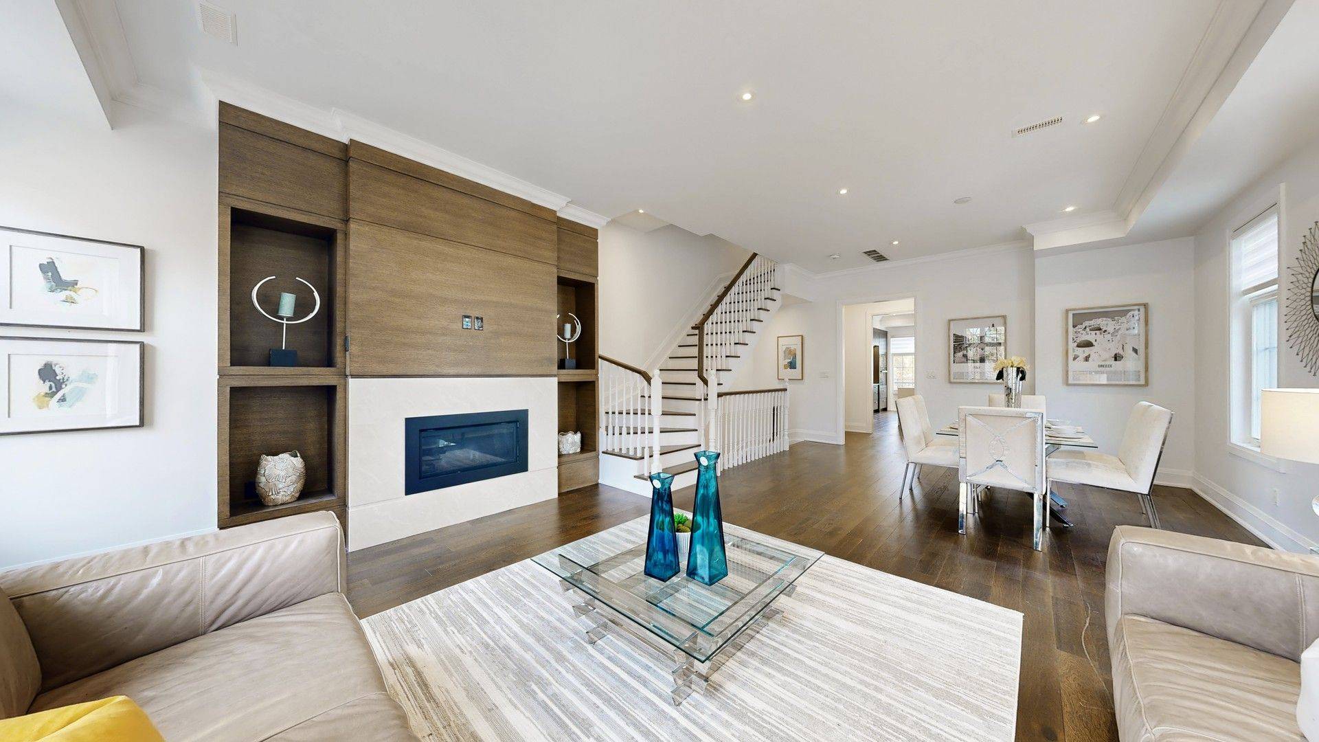 Toronto C12, ON M2L 1A7,2466B Bayview AVE