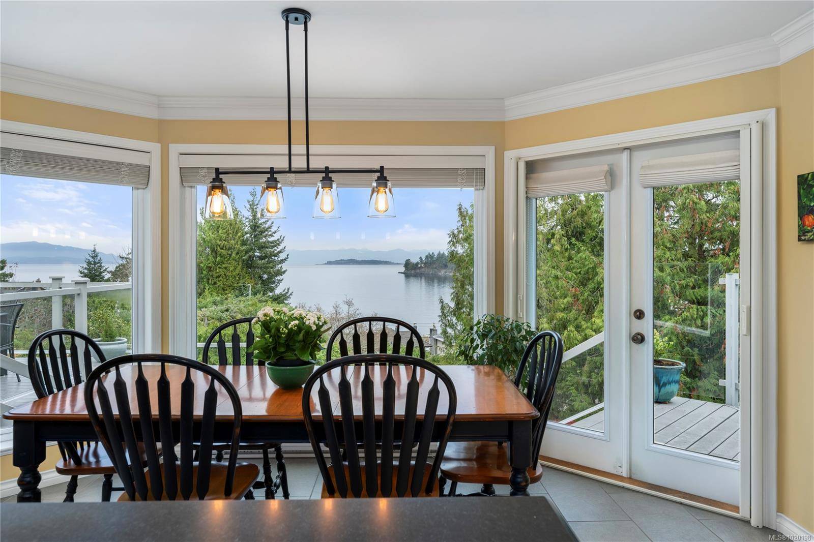 Nanoose Bay, BC V9P 9B5,1578 Arbutus Lane