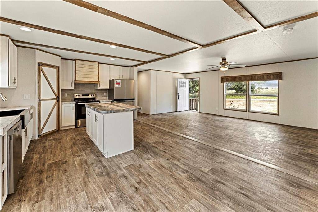 Athens, TX 75752,4776 County Road 4509