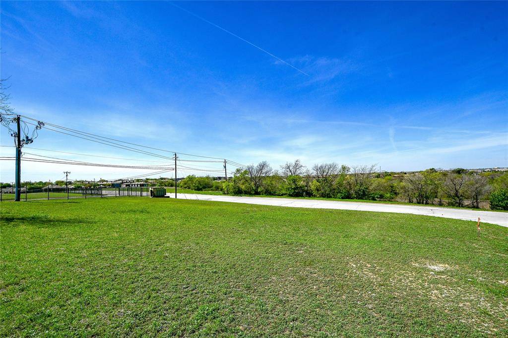 White Settlement, TX 76108,8433 Downe Drive