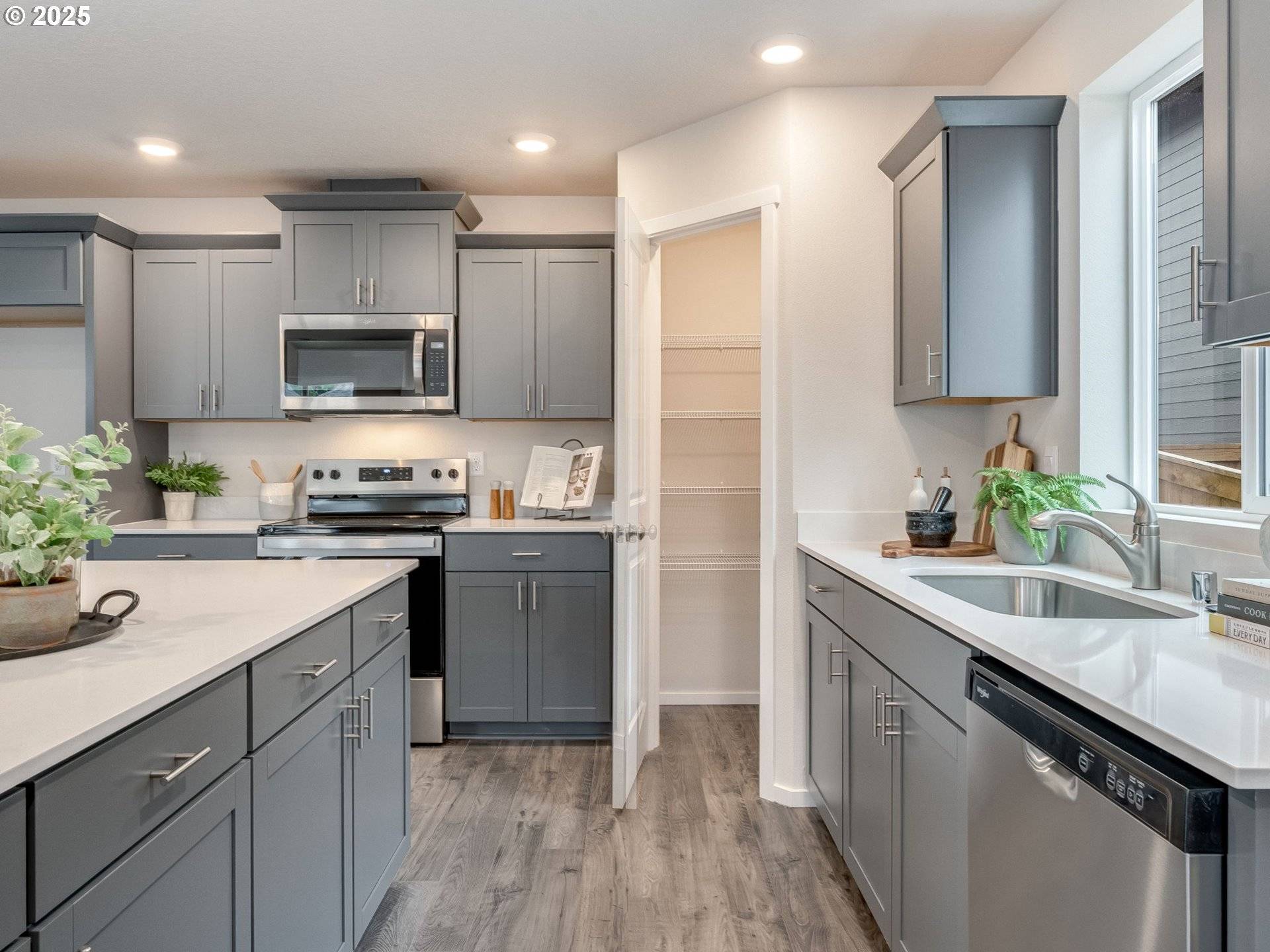 Vancouver, WA 98684,1505 NE 121st AVE