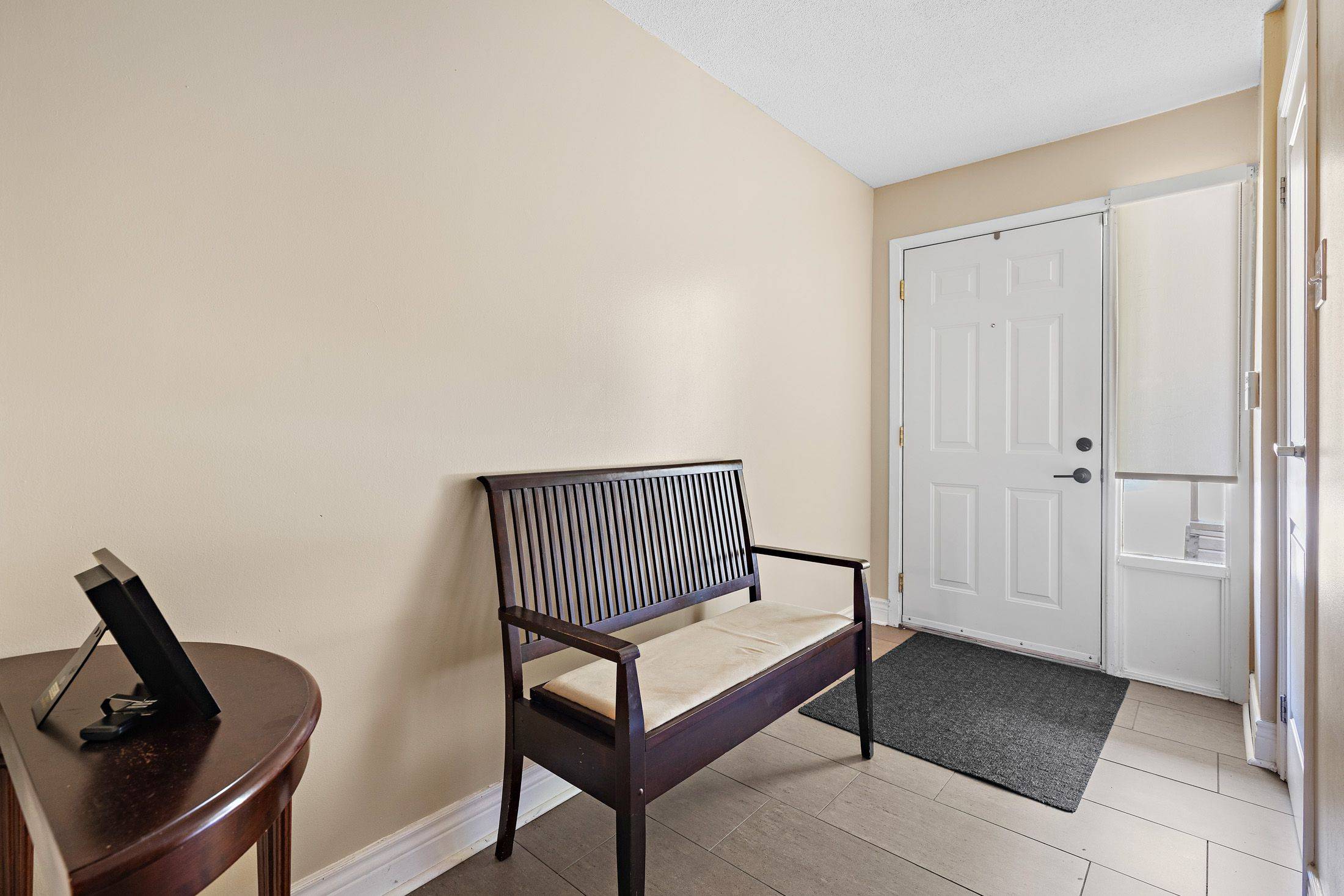 Toronto E07, ON M1V 1T9,1051 Sandhurst CIR #17