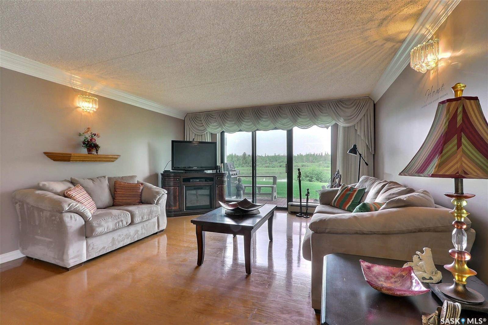 Prince Albert, SK S6V 0A6,516 River STREET E #1D