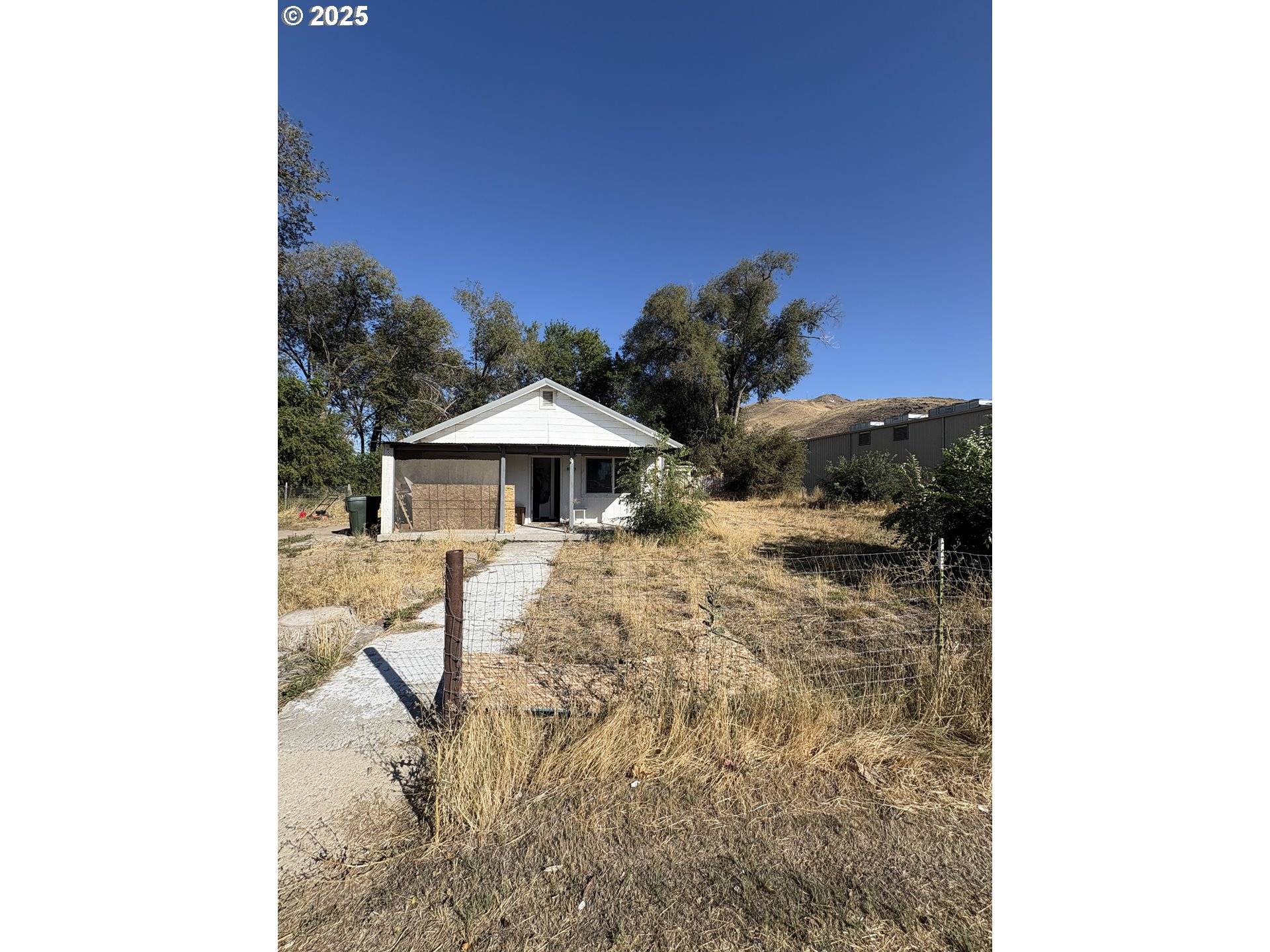 Vale, OR 97918,324 N 10TH ST