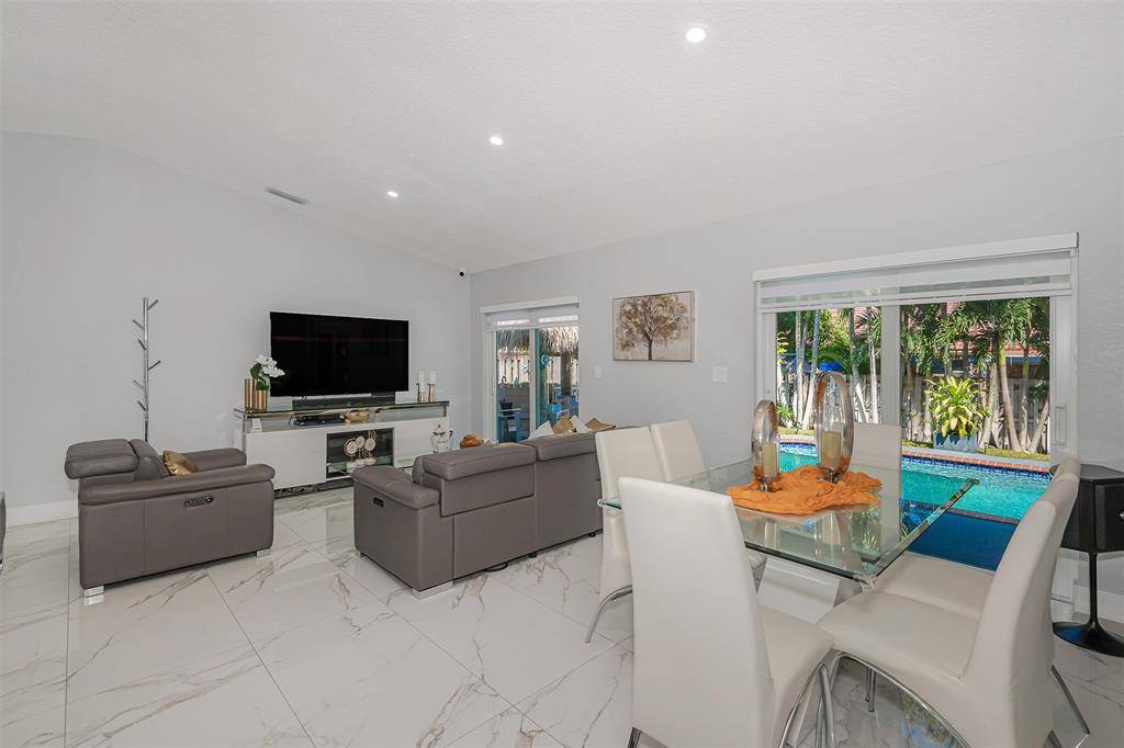 Miami, FL 33187,14755 SW 172nd St