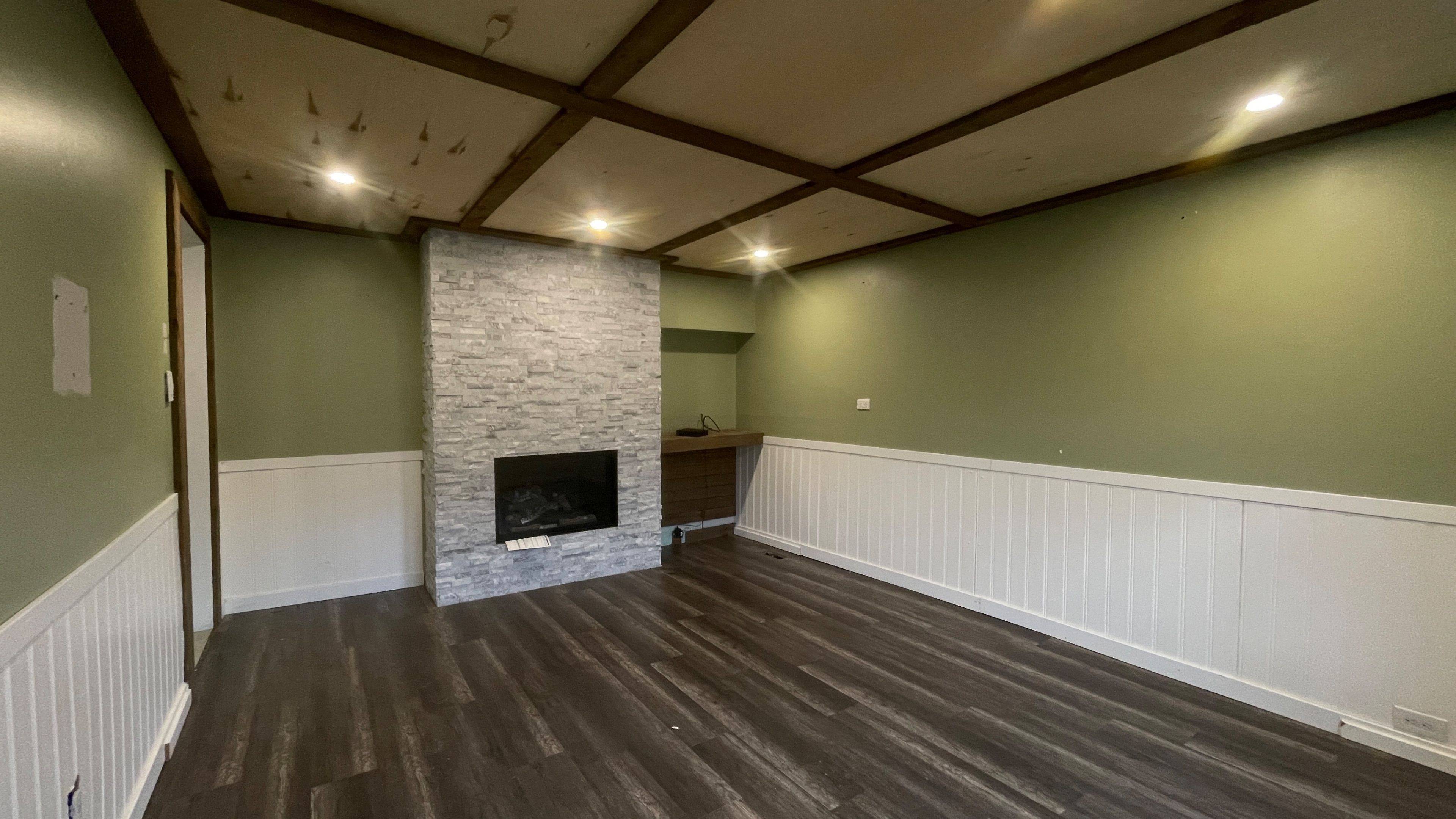 Meaford, ON N4L 1E3,72 Sykes ST S