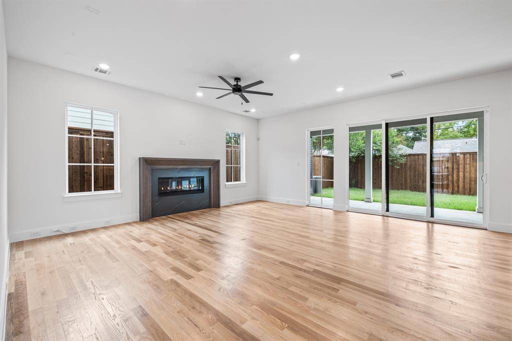 Dallas, TX 75206,5916 Ellsworth Avenue