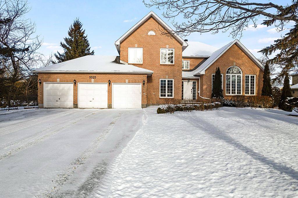 Manotick - Kars - Rideau Twp And Area, ON K4M 1C6,5525 PETTAPIECE CRES