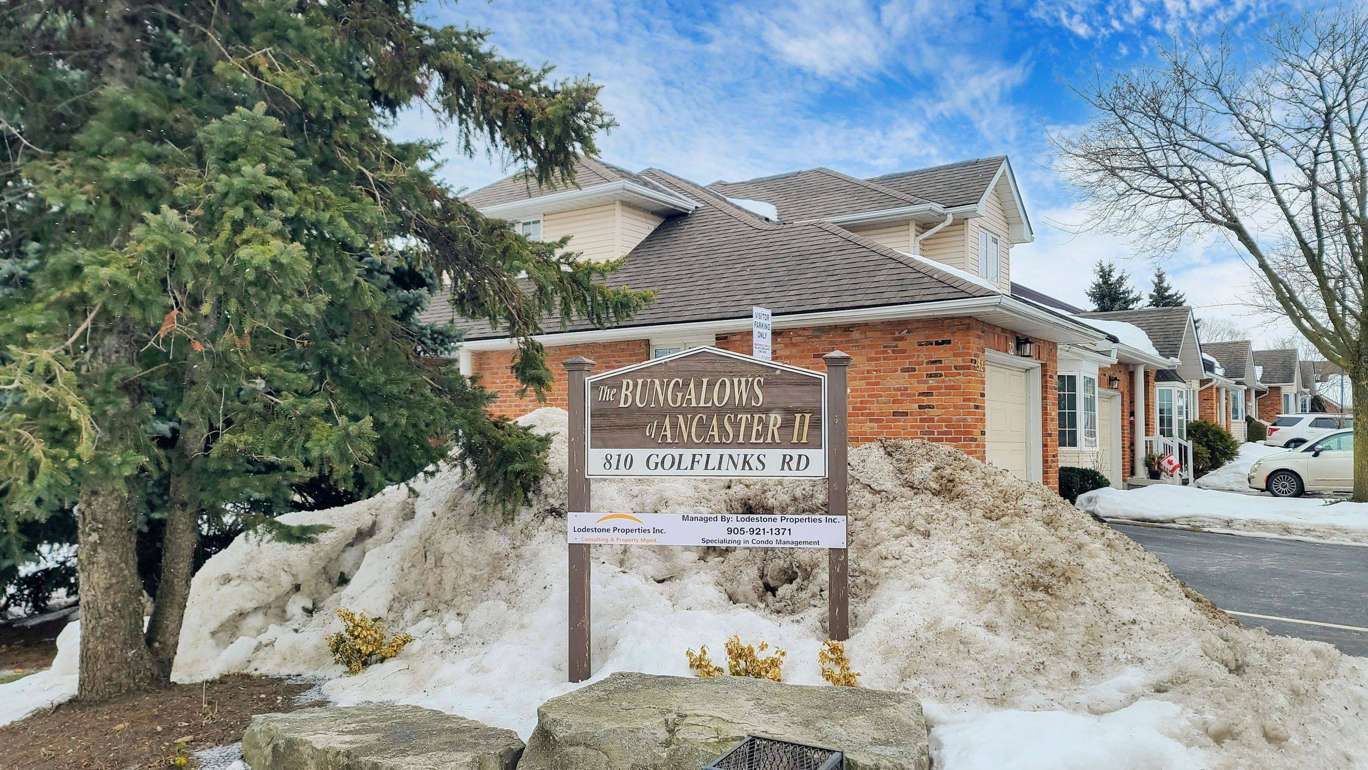 Hamilton, ON L9K 1J7,810 Golf Links RD #34