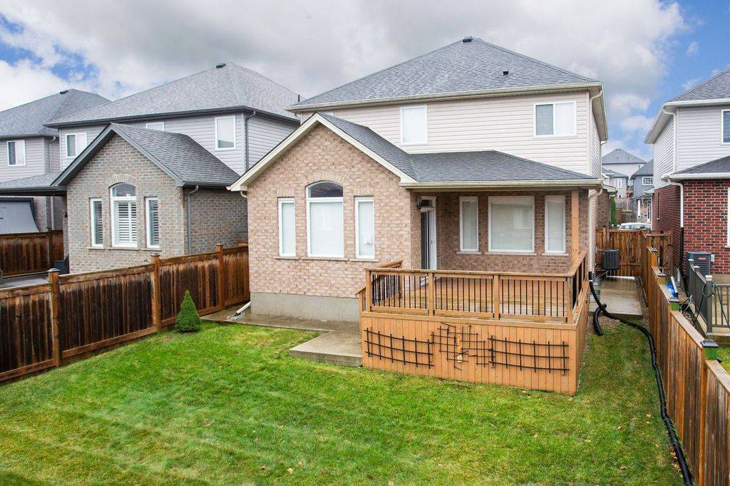 London South, ON N6M 0E6,2503 Leeds XING