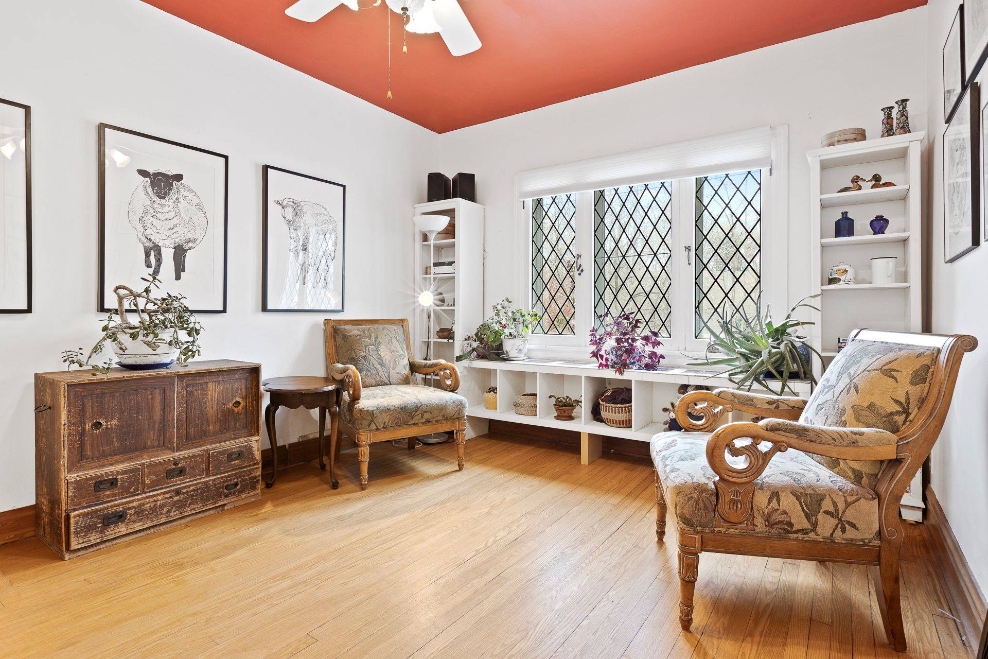 Tunneys Pasture And Ottawa West, ON K1Y 3M7,15 Helena ST