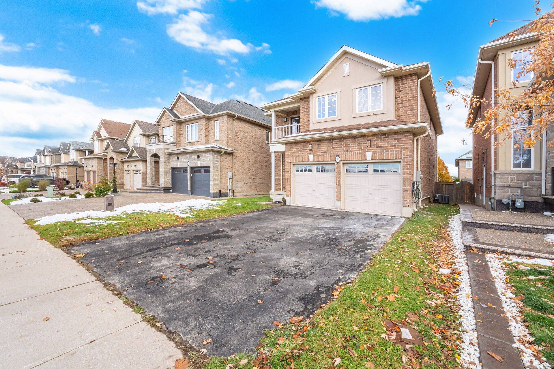 Hamilton, ON L9K 0H5,244 Raymond RD