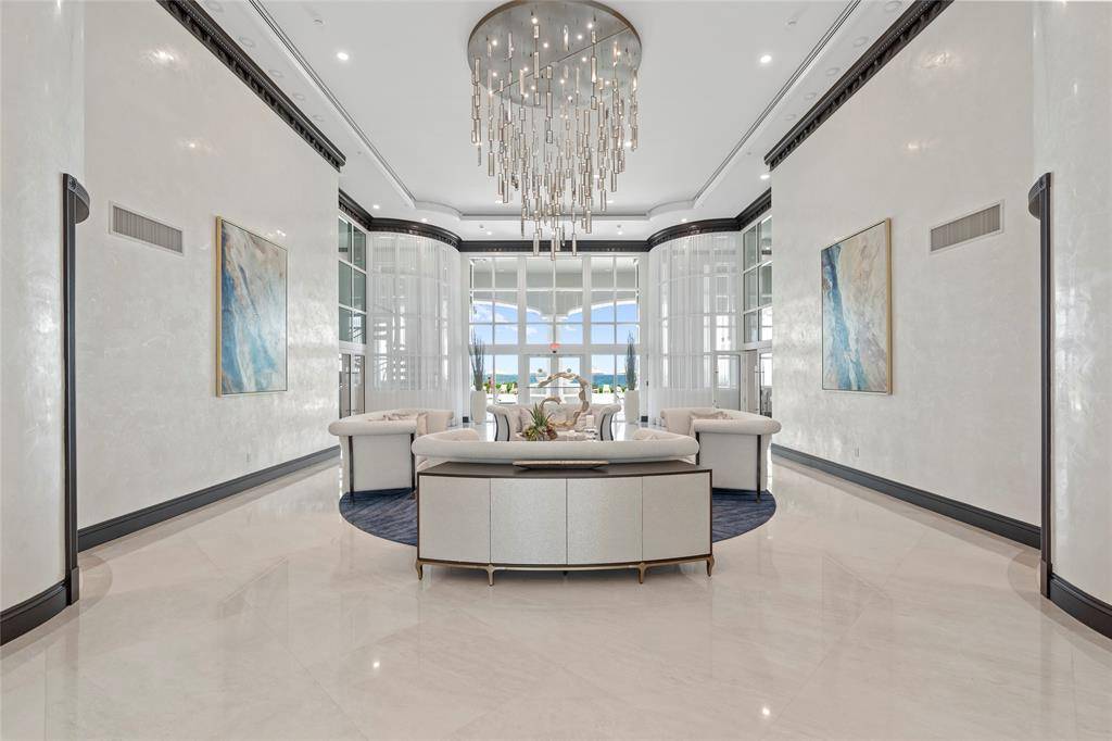 Hillsboro Beach, FL 33062,1063 Hillsboro Mile #203