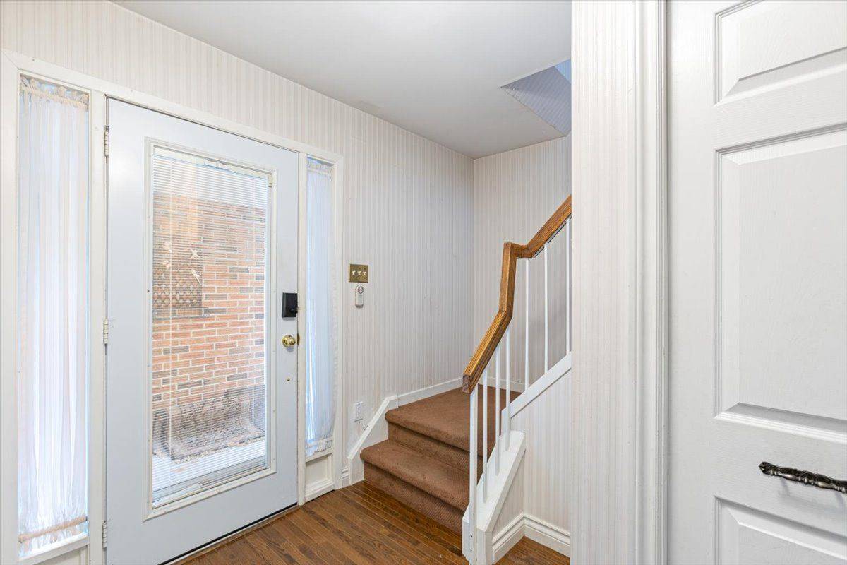 Markham, ON L3T 4C6,22 Holsworthy CRES