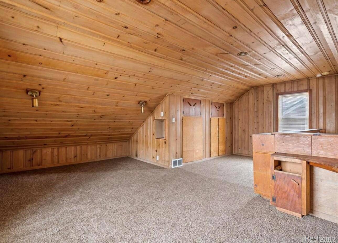 Detroit, MI 48234,19611 Revere ST