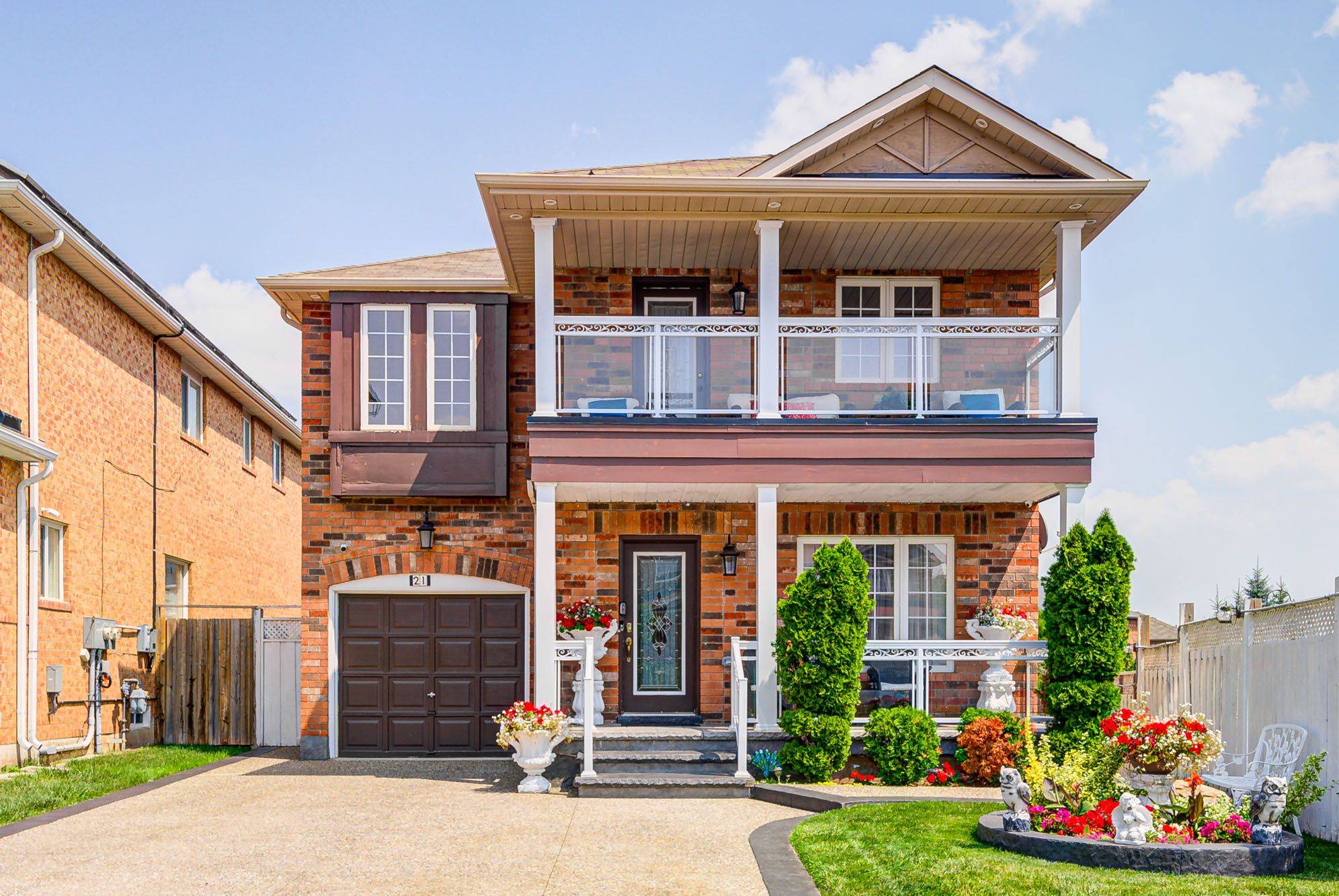 Brampton, ON L6X 0S6,21 Duxford ST