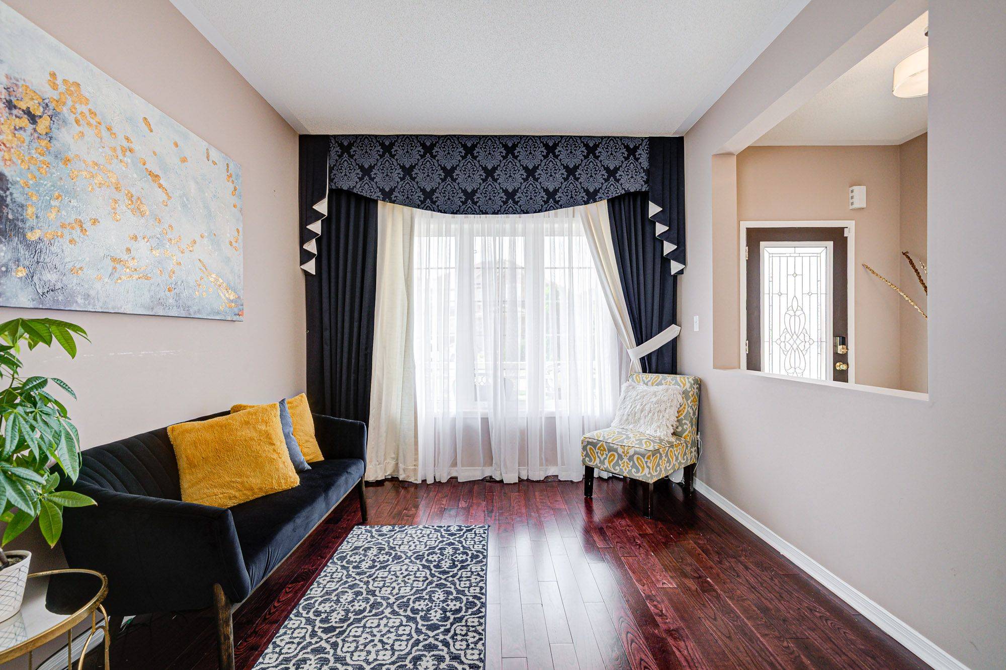 Brampton, ON L6X 0S6,21 Duxford ST