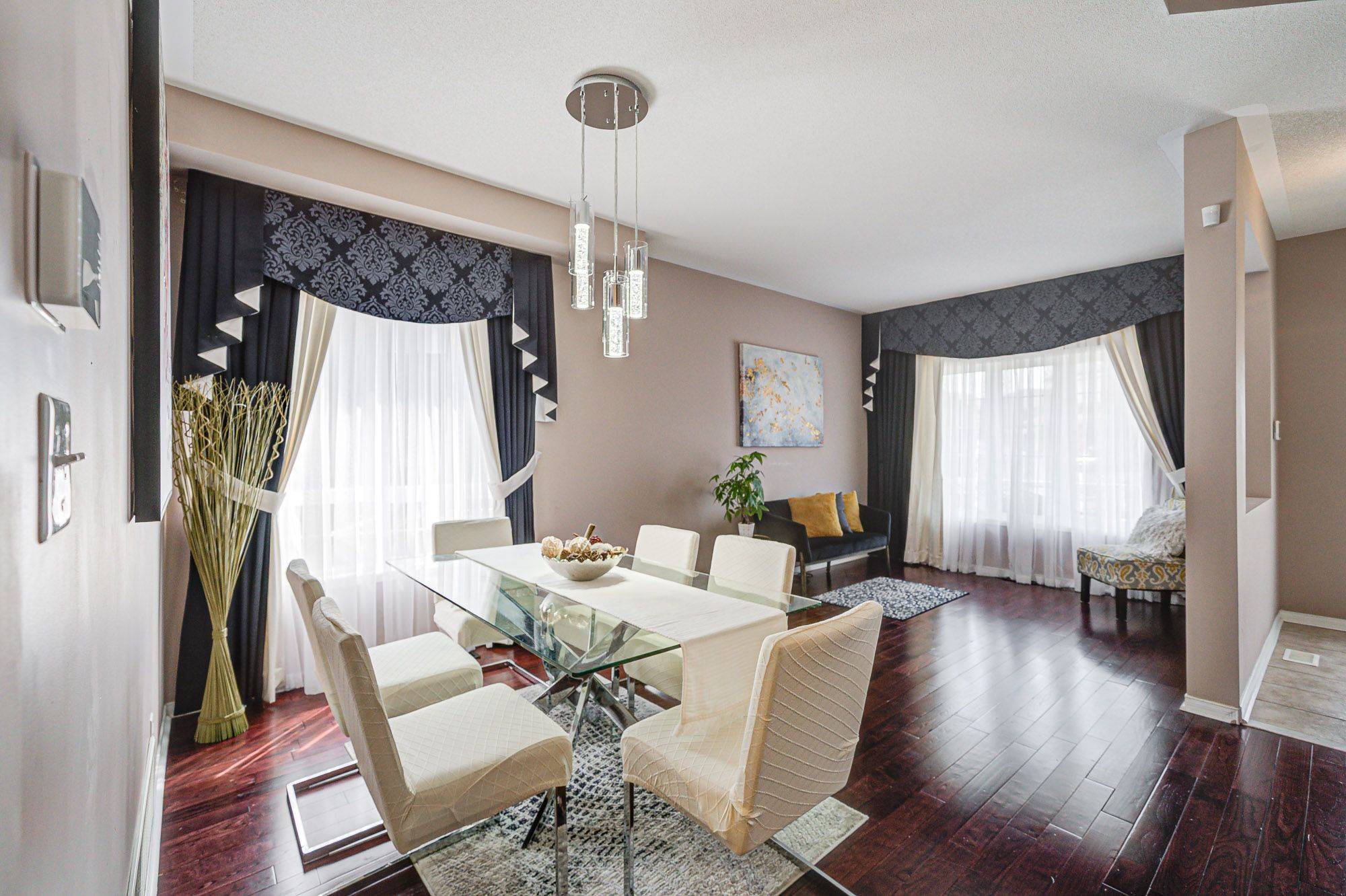 Brampton, ON L6X 0S6,21 Duxford ST