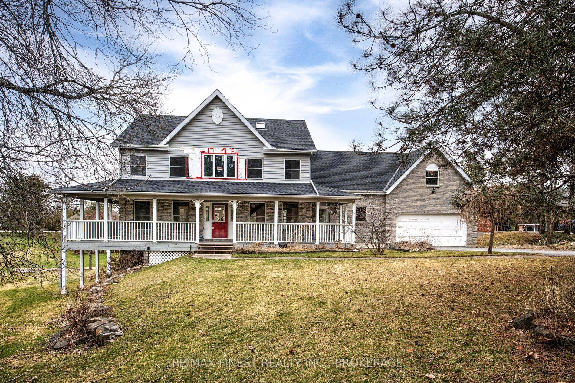 Kingston, ON K7L 4V1,1674 South BLVD