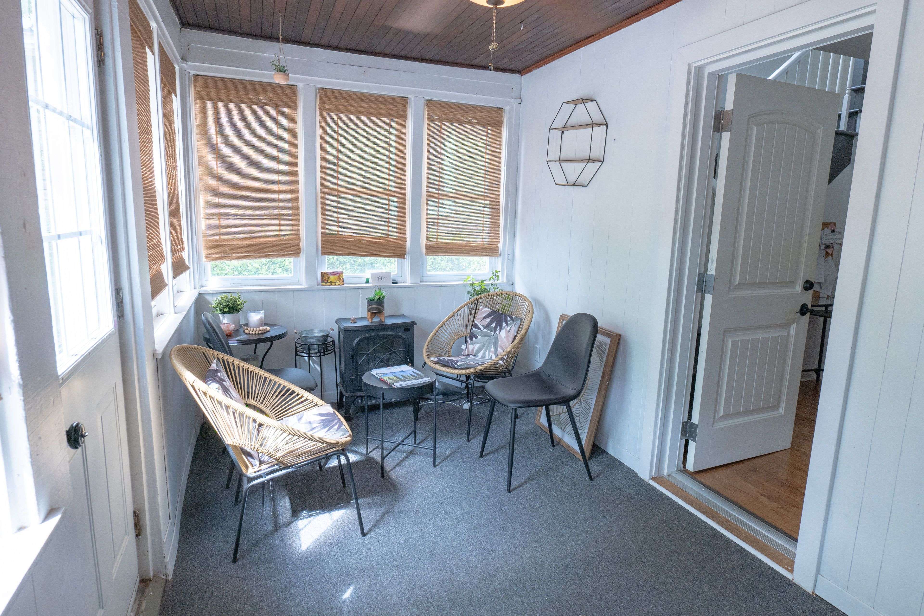 St. Catharines, ON L2S 1J8,10 Antwerp ST