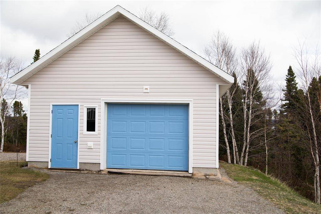 Glovertown, NL A0G 2L0,24 Alexander Crescent