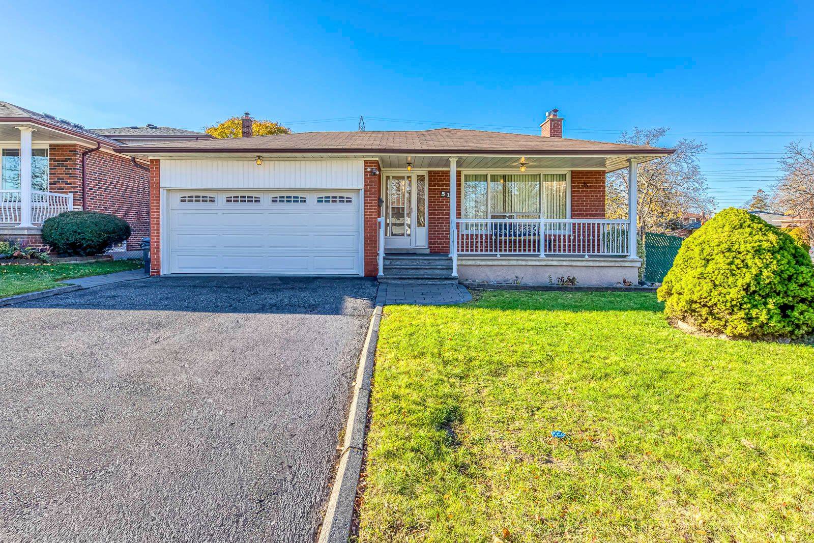 Toronto W09, ON M9R 2M1,51 Westwynd CT