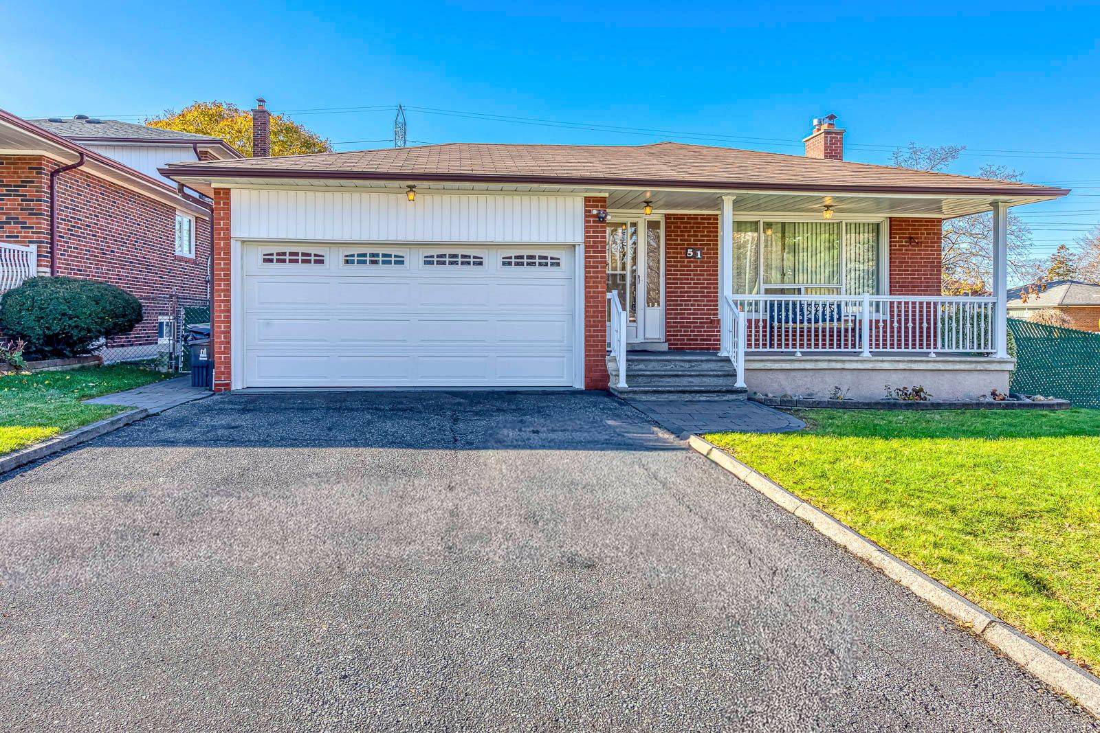 Toronto W09, ON M9R 2M1,51 Westwynd CT