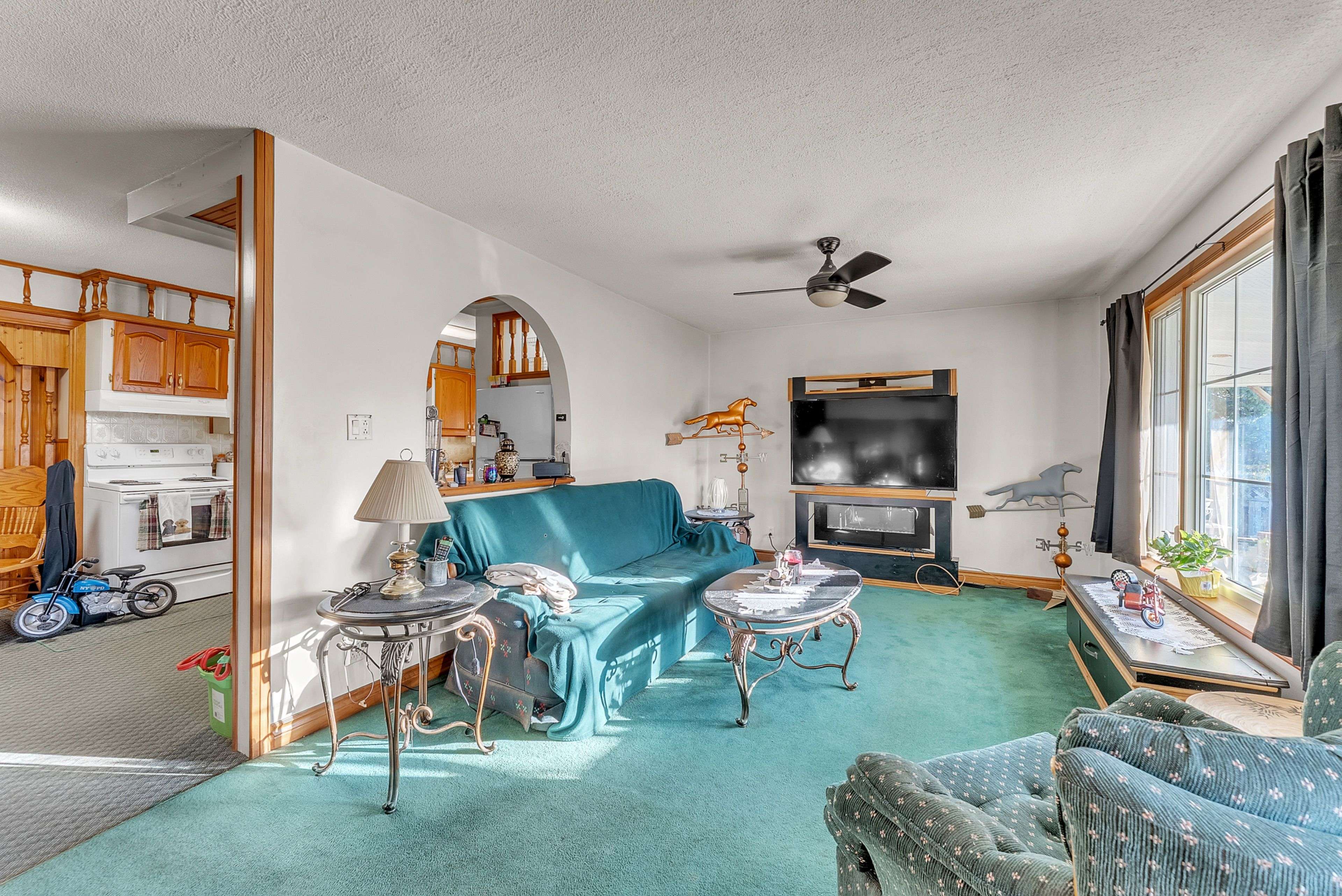 Stirling-rawdon, ON K0K 3E0,155 Frankford RD