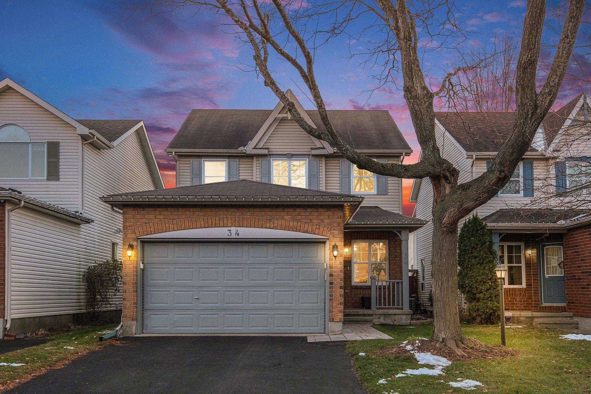 Barrhaven, ON K2G 6J7,34 Avonmore CRES