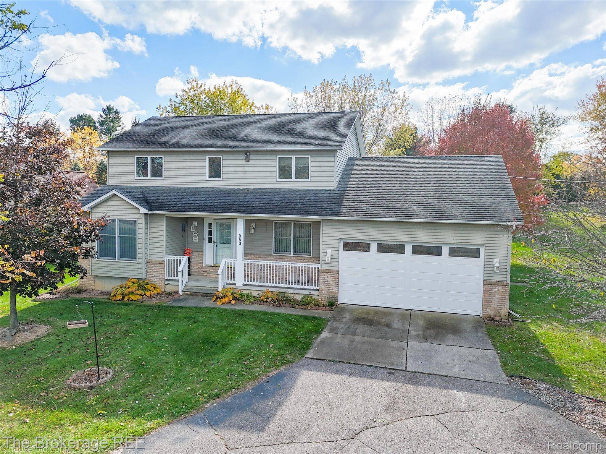 Grand Blanc, MI 48439,1060 E Cook RD