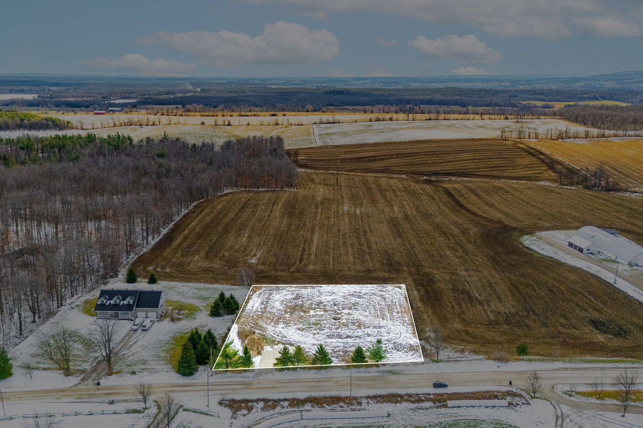 Clearview, ON L0M 1N0,6449 12 13 Side RD