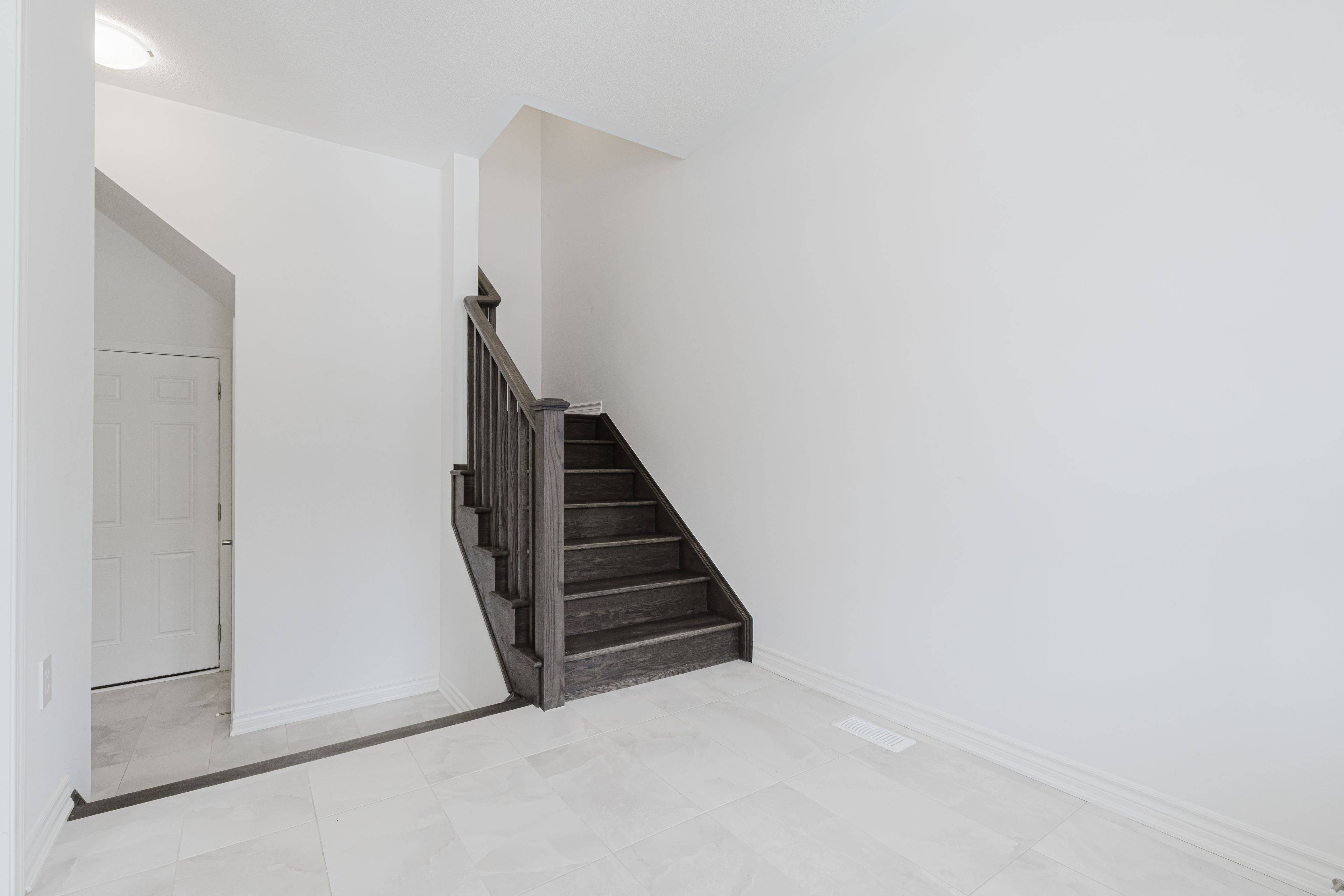 Caledon, ON L7C 4P1,34 Bellasera WAY