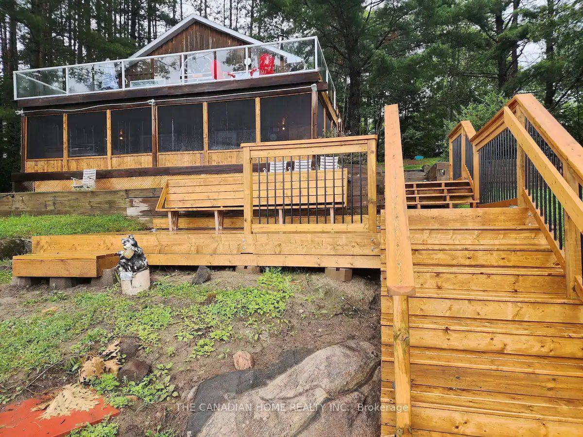 Mckellar, ON P0G 1C0,92 Mckellar Lake RD