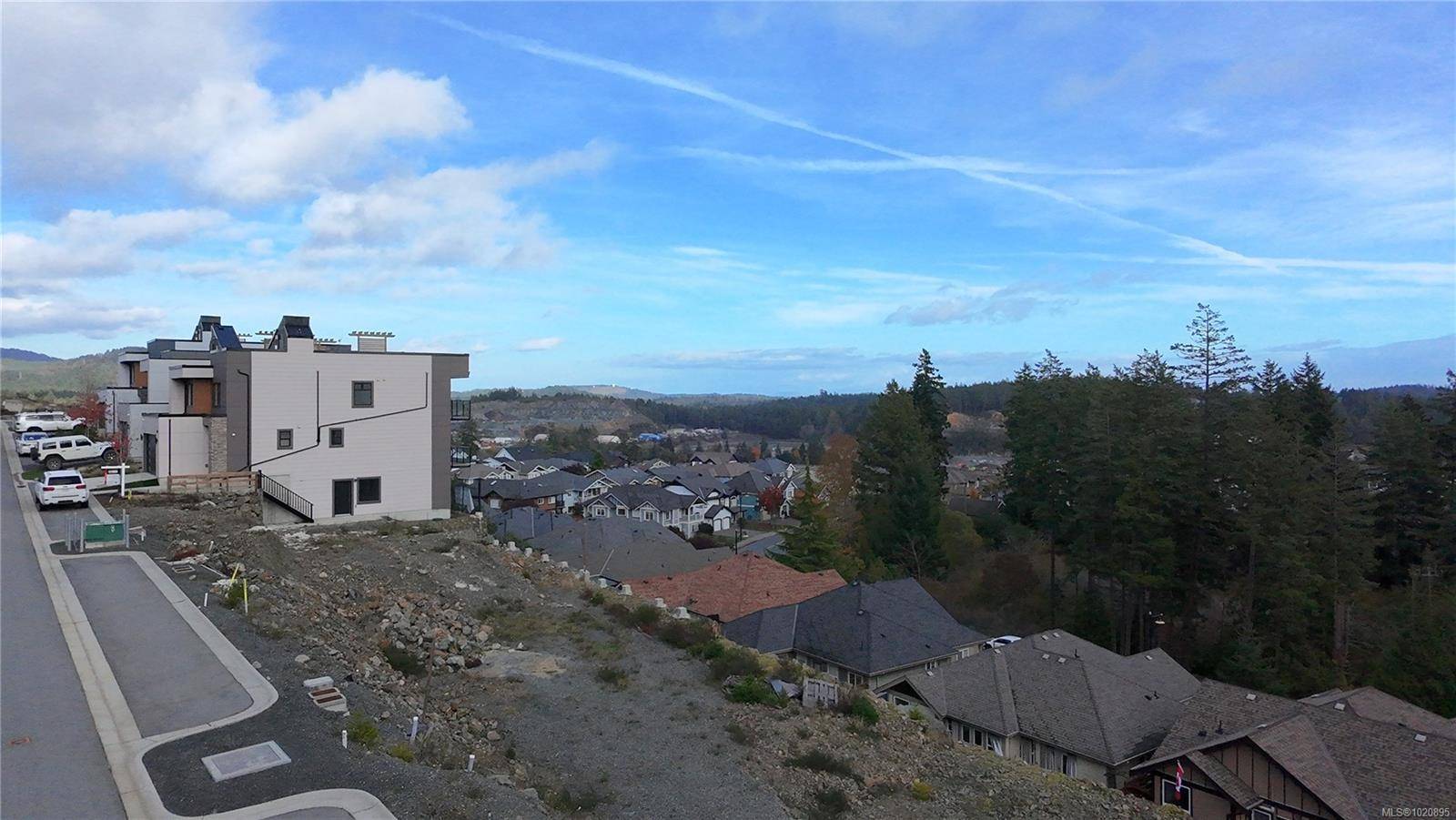 Langford, BC V9B 3S1,2230 Archer Gate